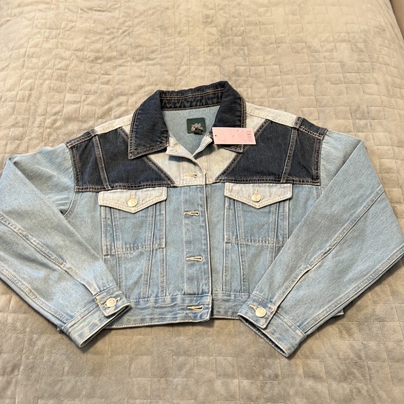 NWT Wild Fable Denim Jacket, Colorblock, Cropped, Size S - Picture 6 of 7